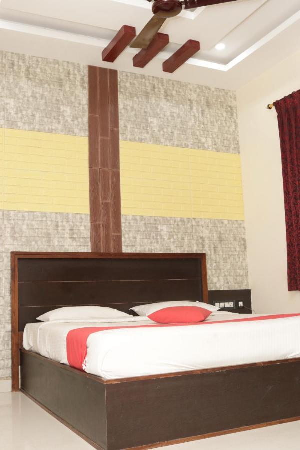 E S Residency Theni Exterior foto