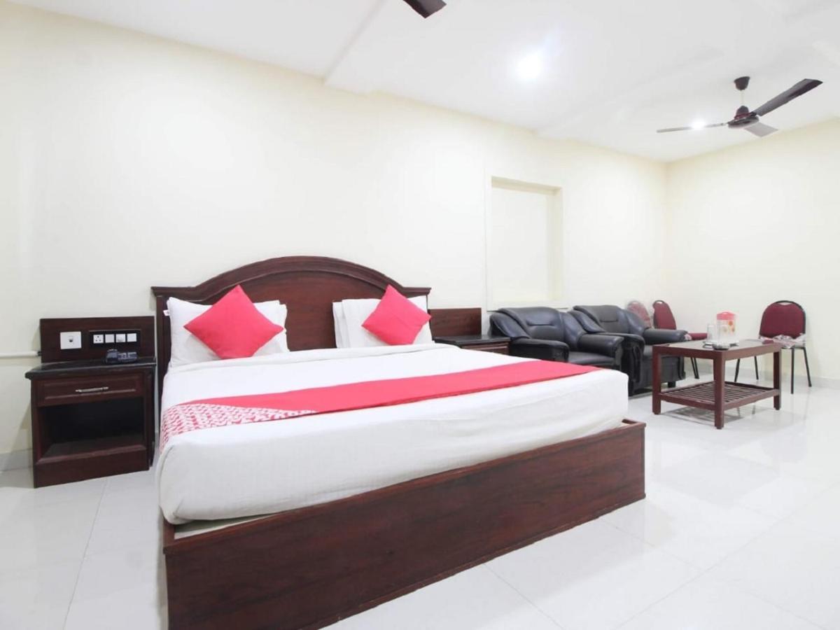 E S Residency Theni Exterior foto